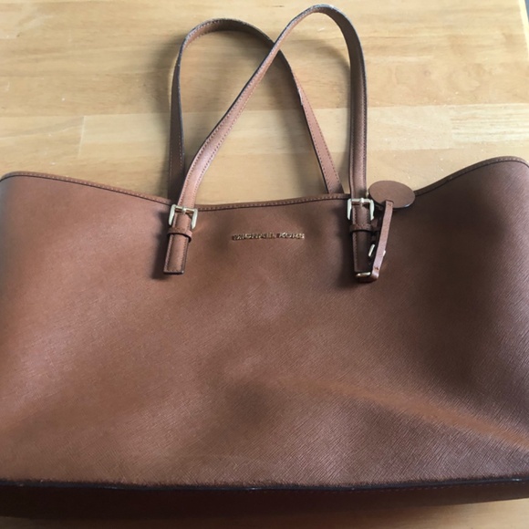 Michael Kors Jet Set large  saffiano leather  bag tote purse - Picture 9 of 10